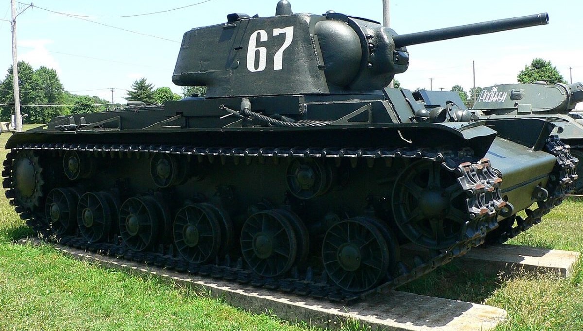 KW-1. Radziecki czołg, który zatrzymał Wehrmacht