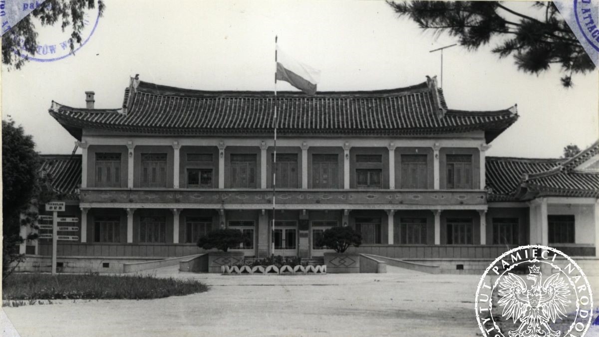 Budynek Misji PRL w Korei.